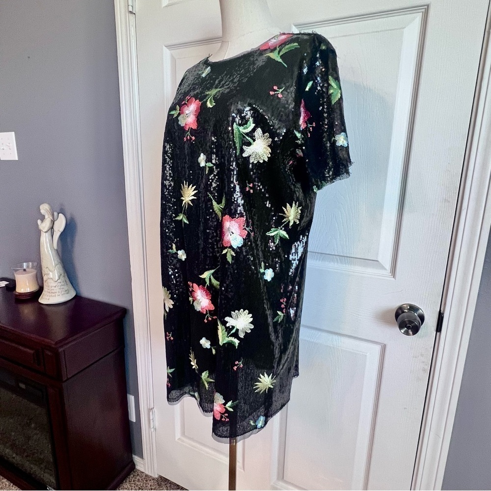 ZARA BLACK SEQUINED SHIFT MINI DRESS MULTICOLORED FLORAL EMBROIDERY WOMEN SIZE M - Picture 5 of 13